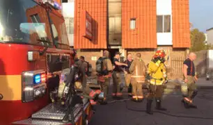 EEUU: voraz incendio en edificio de apartamentos deja al menos 5 muertos