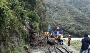 Cusco: deslizamiento de tierra y piedras bloquea vía férrea a Machu Picchu