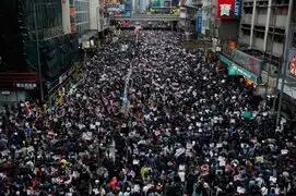 Hong Kong: violentas protestas antigubernamentales en el primer día del año