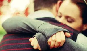 ¿Por qué algunas personas se resisten a los abrazos?