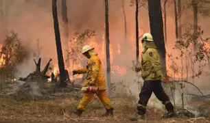 Australia: masiva evacuación de turistas por recrudecimiento de incendios