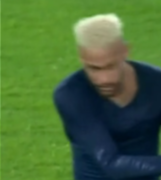 [VIDEO] Miguel Trauco intercambia camiseta con Neymar en la Copa de Francia