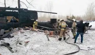 Rusia: voraz incendio en un aserradero deja 11 muertos