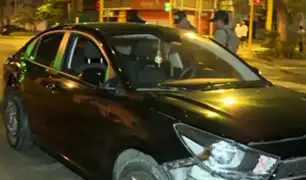 Miraflores: tres heridos tras choque de auto con motocicleta