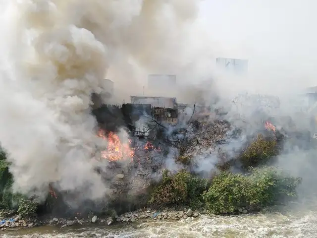 Reportan incendio forestal que amenaza con llegar a viviendas en SMP