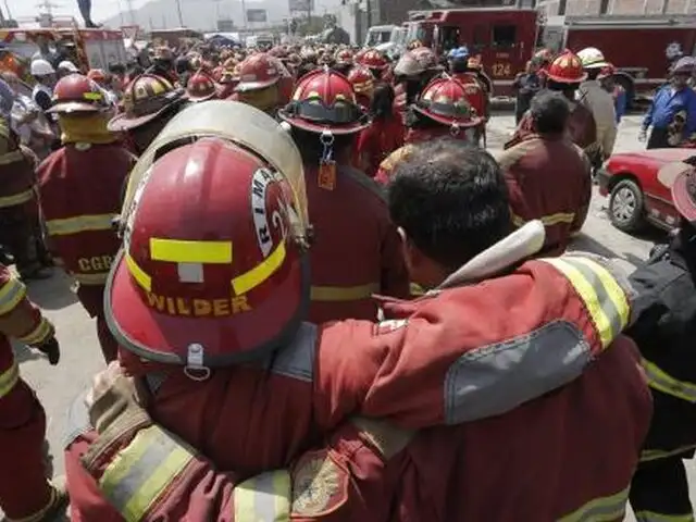 Bomberos piden ayuda a peruanos para prevenir emergencias durante cuarentena