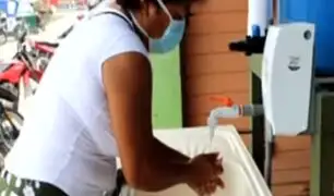 Instalan lavamanos públicos para prevenir contagio del COVID-19