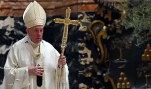 Papa Francisco honró a sacerdotes, médicos y enfermeros que combaten el coronavirus