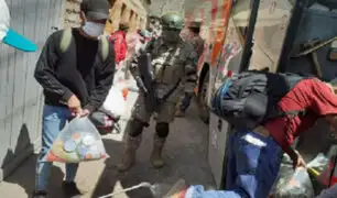 Huarochrirí: bus traslada a 50 personas varadas rumbo a Huancavelica