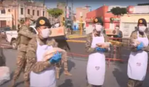 La Victoria: Ejército lleva alimentos a caminantes de la plaza Maco Cápac