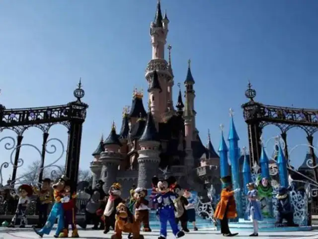 Disney tendrá que pagar 43 millones de dólares tras demanda por dar mejor salario a hombres que a mujeres