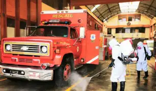 Cercado de Lima: realizan limpieza y desinfección en compañías de bomberos