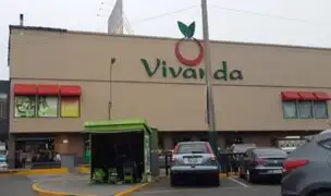 Surco: reportan 4 heridos por deflagración de gas en almacén de Vivanda