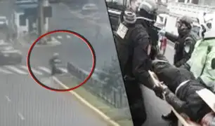 Policía salva de morir tras perder el control de su motocicleta