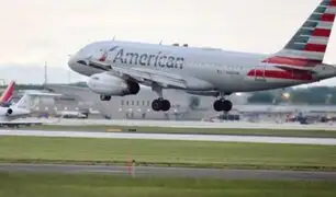 American Airlines quitará el 30% de su personal administrativo tras crisis generada por pandemia
