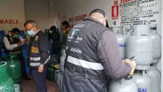 Municipalidad de Pueblo Libre clausura depósito clandestino de balones de gas
