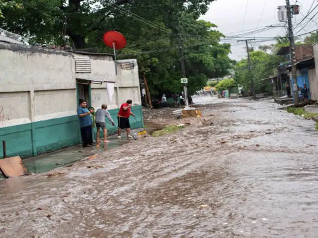 El Salvador, Guatemala y México golpeados por el paso de la tormenta tropical Amanda