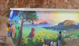 Pachacámac: jóvenes artistas pintan murales en mirador turístico