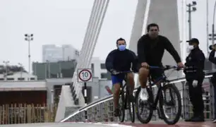 Ciclistas continúan arriesgando su vida en Av. El Ejército pese a inauguración del Puente de la Amistad