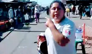 Tacna: captan a mujer recorriendo feria con su bebé sin usar mascarilla