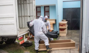 Perú bate récord mundial de muertes durante la pandemia, según estudio de Financial Times
