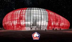 Fiestas Patrias: estadio de fútbol francés de rojo y blanco en homenaje al Perú