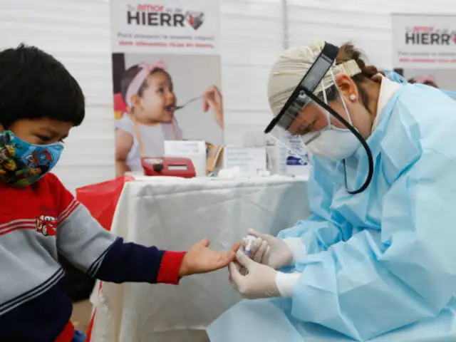 Perú: primer país en Latinoamérica que inició plan de vacunación en plena pandemia