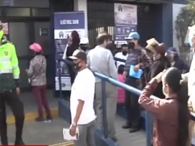 Santa Anita: usuarios protestan por cobros excesivos en sus recibos de luz