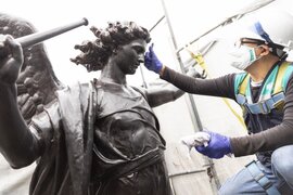 MML reanuda trabajos de recuperación de esculturas y espacios públicos