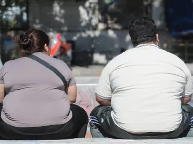 Covid-19 en el Perú: 85.5 % de pacientes fallecidos padecían obesidad
