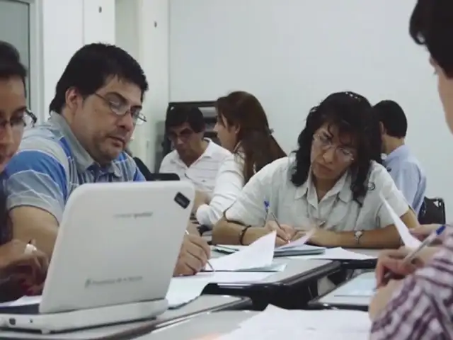 Docentes peruanos ganan concurso para el programa virtual de formación en ciencias