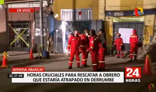 100 bomberos participan en las labores para rescatar a obrero que quedó atrapado tras derrumbe