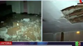 La Victoria: Se desploma techo de antigua vivienda en avenida Canadá