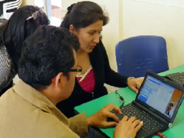 Minedu capacitará a docentes de 14 regiones en uso pedagógico de tablets