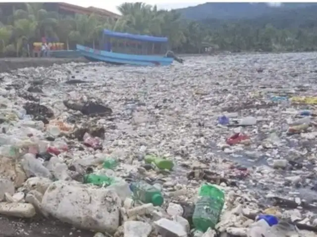 América Central: playas de Honduras repletas de basura