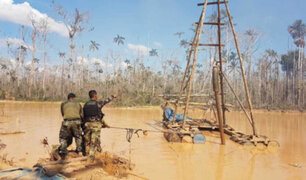 Destruyen más de 40 campamentos de mineros ilegales en Madre de Dios