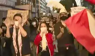 Marcha de ciudadanos está rumbo al Centro de Lima
