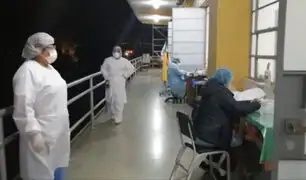 Arequipa: obras inconclusas obligan a obstetras  a trabajar en el balcón del hospital