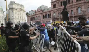 Adiós a Maradona: se registran disturbios entre la policía y los aficionados