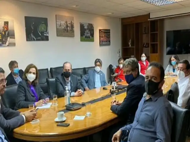 Manuel Merino se reunió con ministros en sede del MININTER