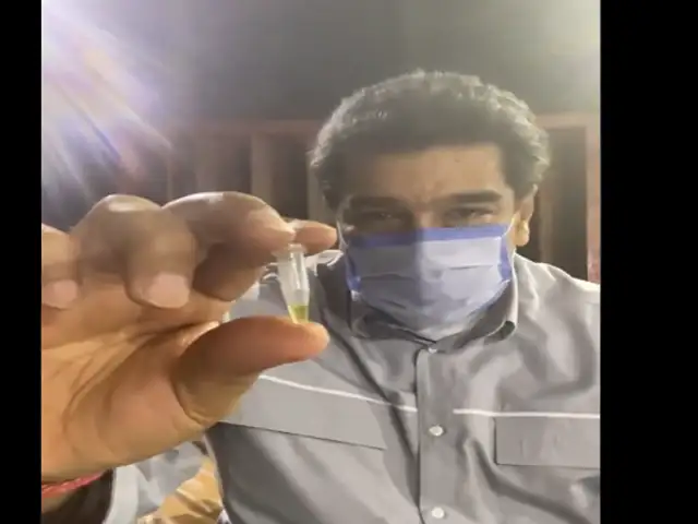 [VIDEO] Nicolás Maduro presenta la presunta molécula que 