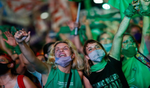 Argentina aprueba la ley que legaliza el aborto hasta la semana 14 de gestación