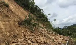 Huancavelica: deslizamiento de cerro destruye vía y deja incomunicadas a 500 personas