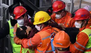 China: rescatan a 11 de 22 mineros atrapados durante dos semanas