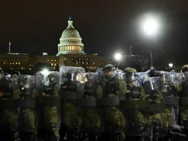 Capitolio de EEUU: restablecen la seguridad tras más de tres horas de asalto de manifestantes