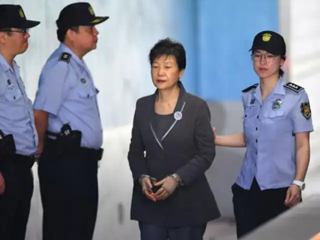 Corea del Sur: 20 años de cárcel para expresidenta por corrupción