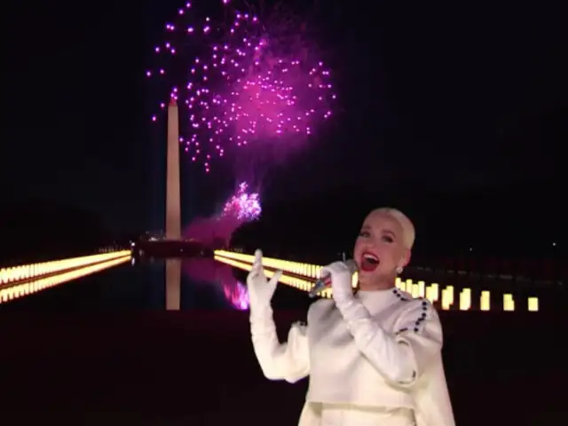 Con fuegos artificiales, Katy Perry cierra celebración de inauguración de Joe Biden