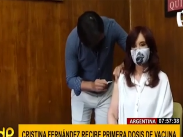 Argentina: Cristina Kirchner se inmuniza con vacuna Sputnik V