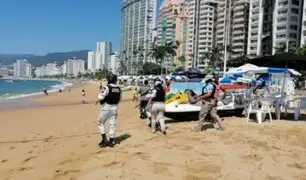 Acapulco: militares desalojaron de playas a personas que no acataban toque de queda