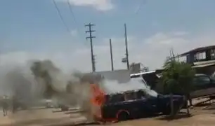 Mecánico salva de morir luego que el vehículo que arreglaba comenzara a incendiarse